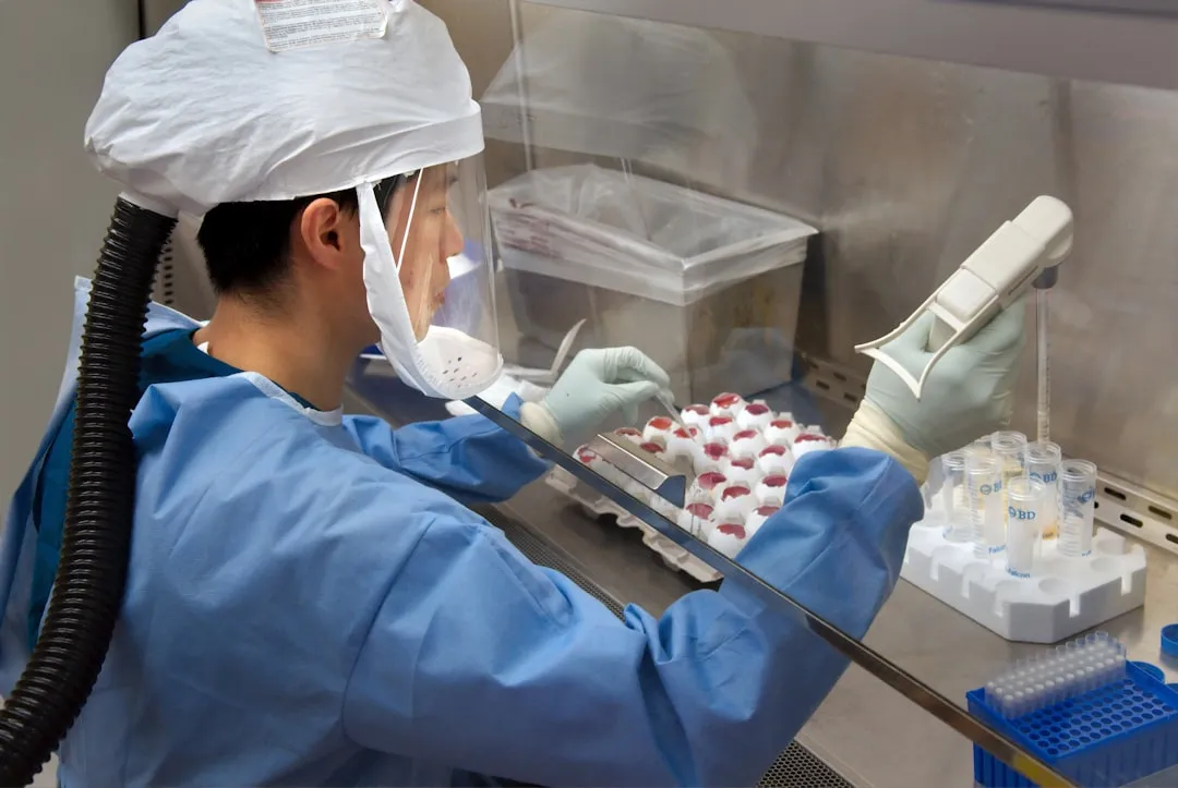 滚珠丝杠与直线轴承的配合精度对设备运行稳定性的影响分析
